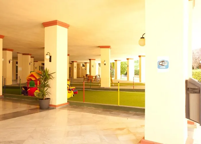 Apartament Romana Playa 555 *